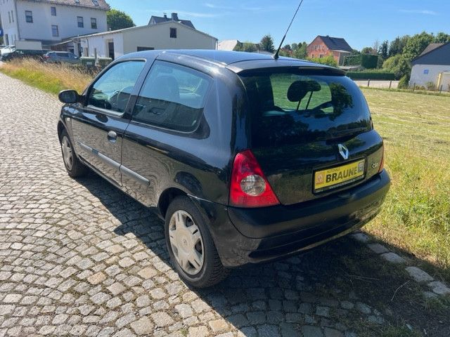 Fahrzeugabbildung Renault Clio II 16V Extreme *Zahnriemen NEU*HU/AU neu