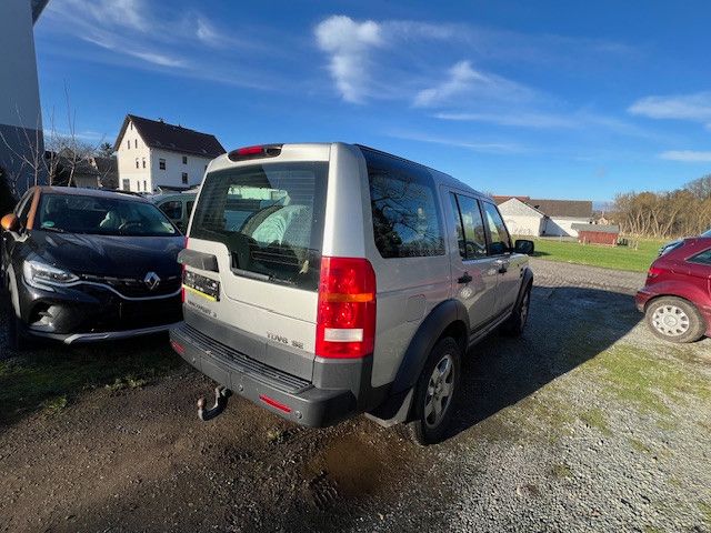 Fahrzeugabbildung Land Rover Discovery TDV6 SE