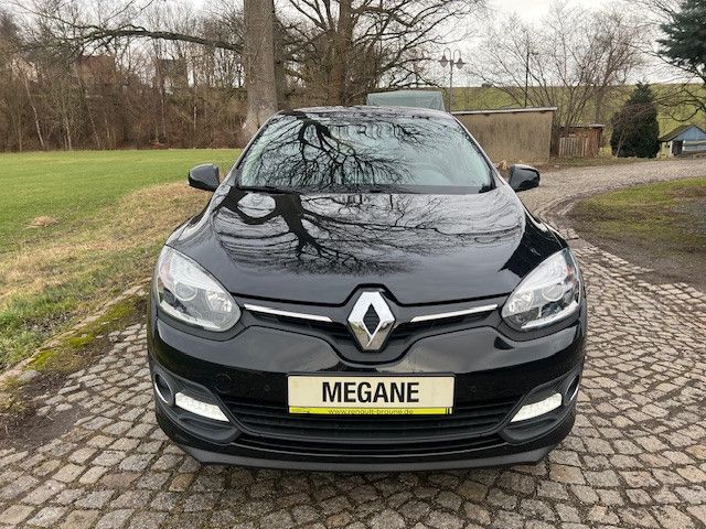 Fahrzeugabbildung Renault Megane III Paris *HU/AU Neu *Lieferung möglich